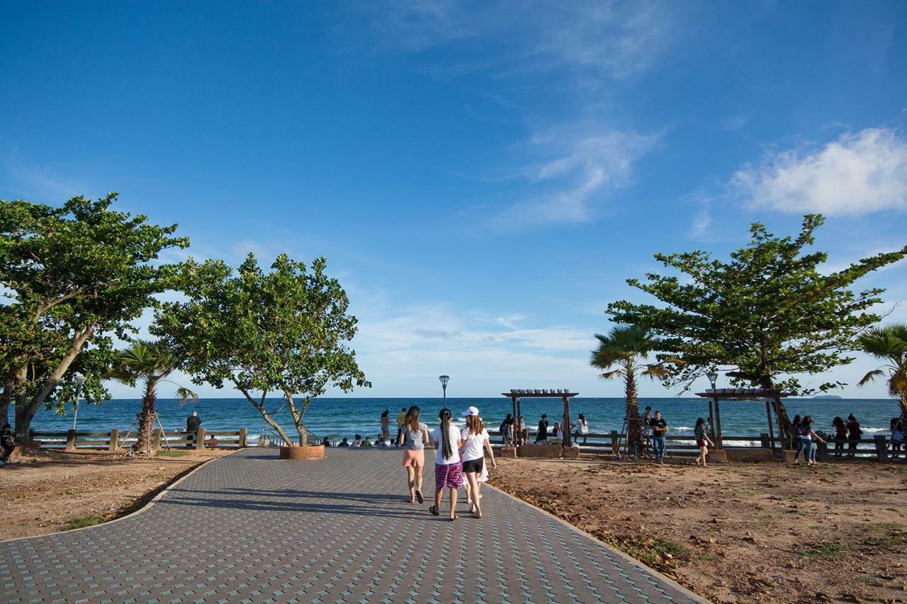 Grand Beach Condob36 By Malai Rayong Bagian luar foto